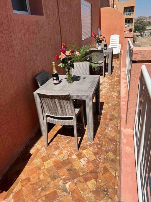 Appartement Haut Standing 3 Chambres Avec Terasse Quartier Gueliz Hivernage A Marrakech I19 Marrakesh Eksteriør bilde