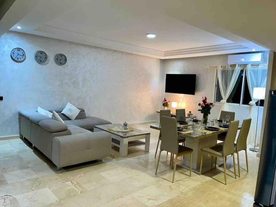Appartement Haut Standing 3 Chambres Avec Terasse Quartier Gueliz Hivernage A Marrakech I19 Marrakesh Eksteriør bilde