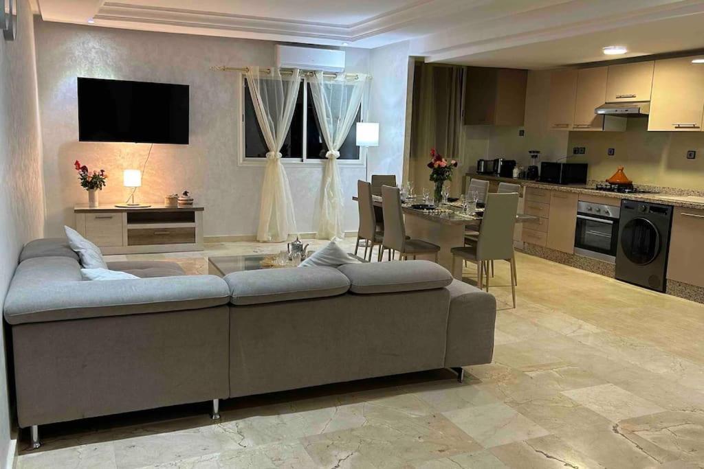 Appartement Haut Standing 3 Chambres Avec Terasse Quartier Gueliz Hivernage A Marrakech I19 Marrakesh Eksteriør bilde